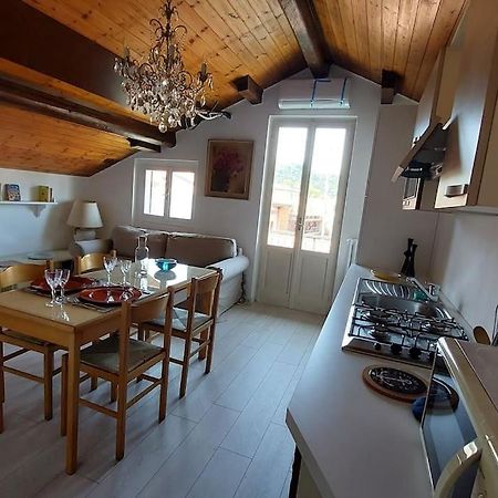 Comodo, Pratico E Tranquillo Arona Esterno foto